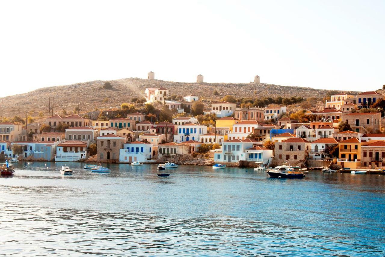 Hotel Kleanthe Chalki Town Exterior foto